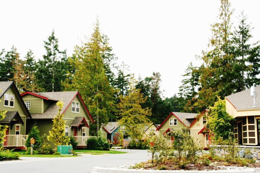 Oceanside Village Resort Parksville Zewnętrze zdjęcie