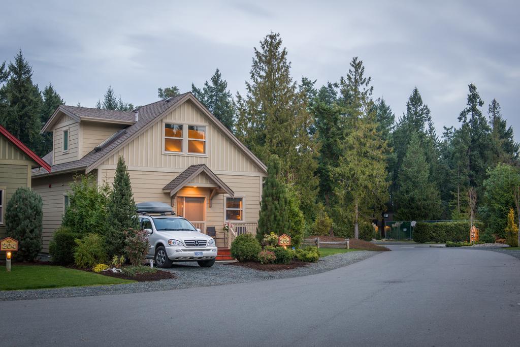 Oceanside Village Resort Parksville Zewnętrze zdjęcie